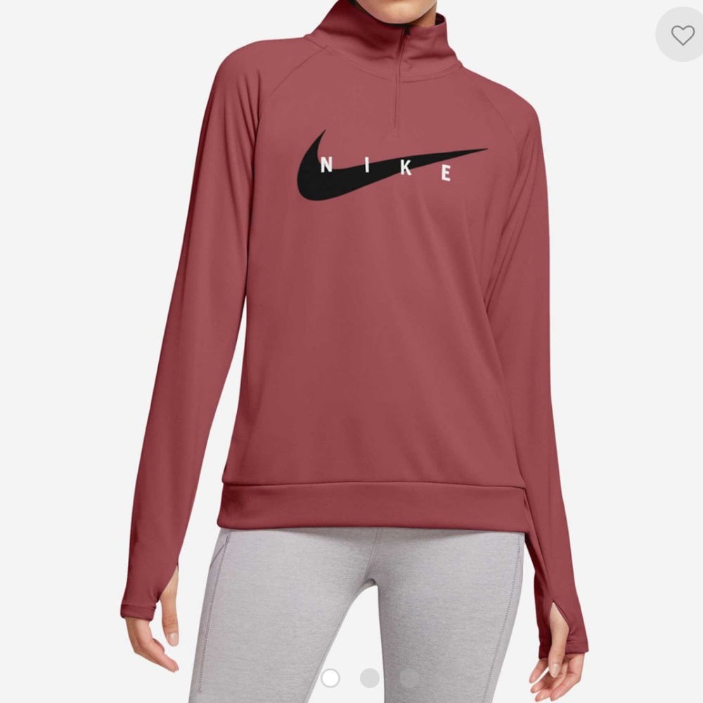 NIKE WOMENS SWOOSH RUN HALF ZIP | Med
